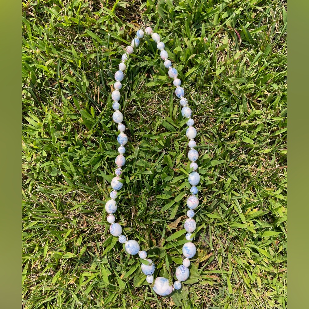 Elegant Blue, Pink and White Beaded Plastic Necklace